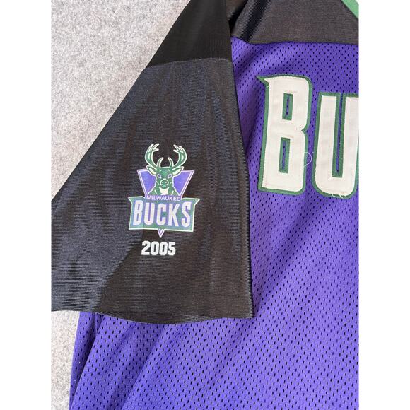 Vintage 90s Milwaukee Bucks Jersey NBA Majestic Men Purple Basketball Sports 2XL - Picture 6 of 10